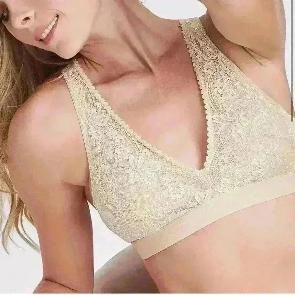 Bali Lace Wireless Bralette Comfort Revolution Plunge Lace Size Small
